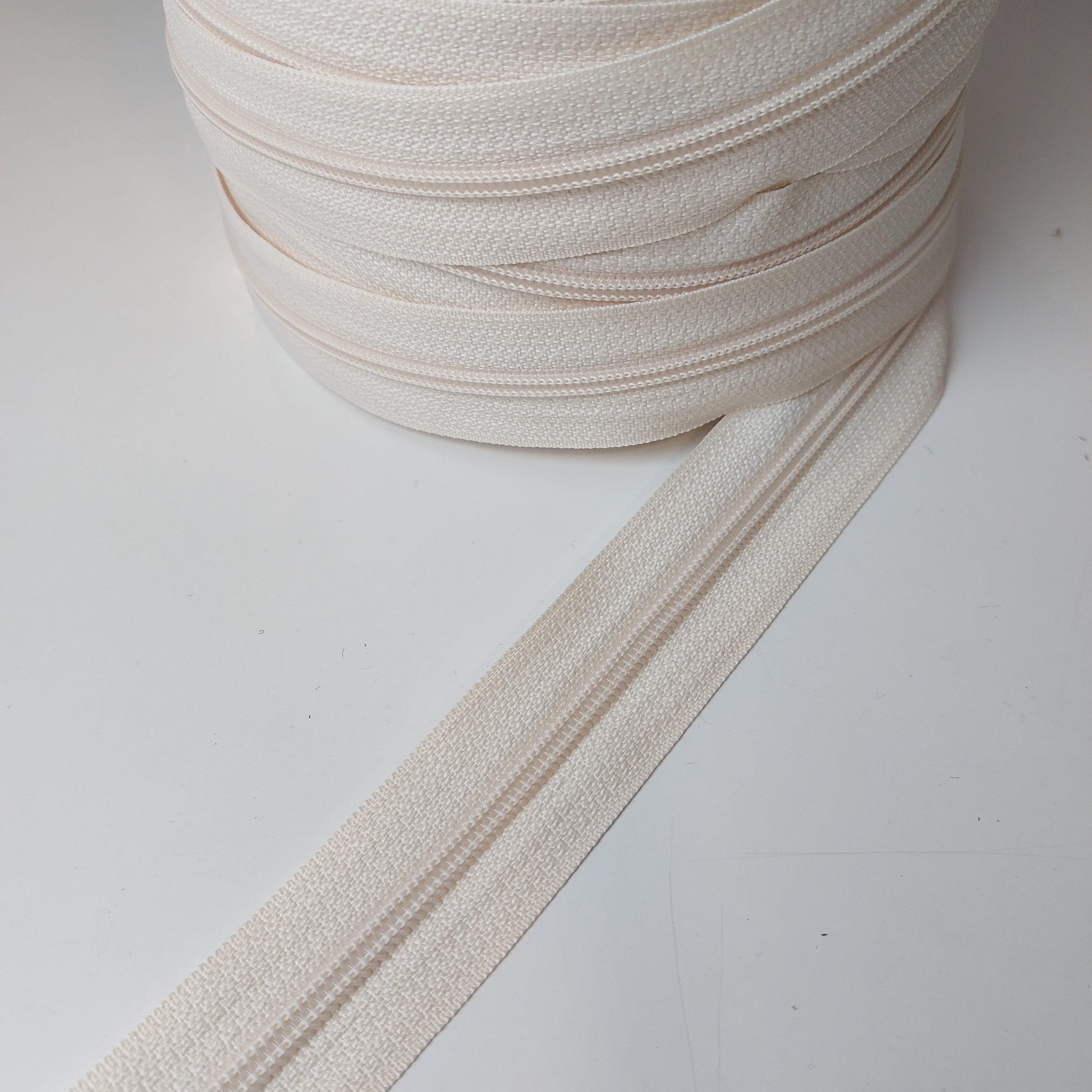 Cremallera continua BEIGE SIN CARRO para Carro N°5