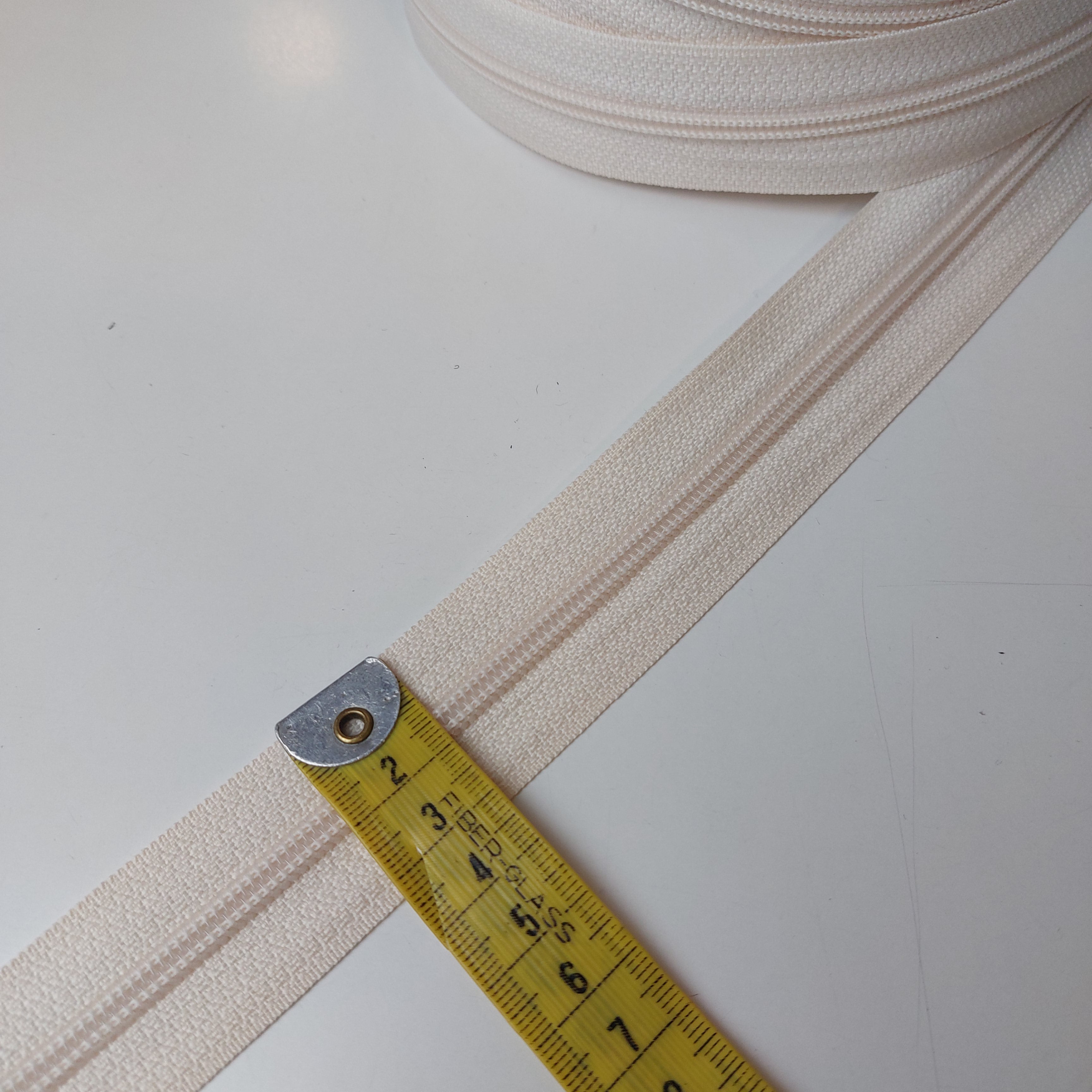 Cremallera continua BEIGE SIN CARRO para Carro N°5