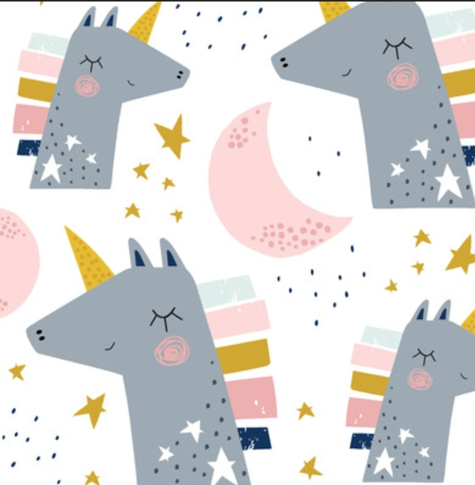 Tela Impermeable Unicornios